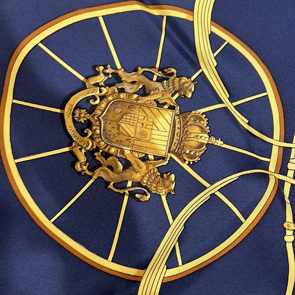 Hermes scarf - Picture 5 of 7